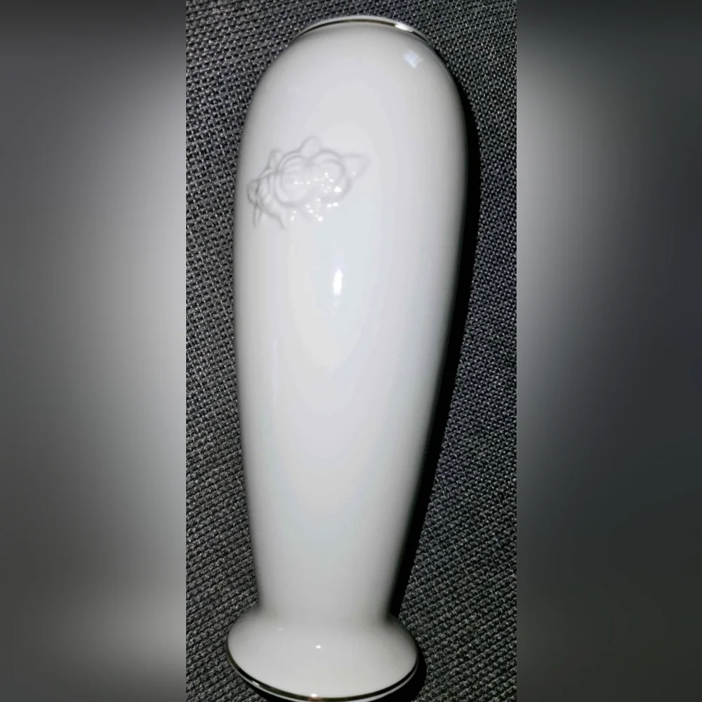 Set Of 2 Lenox Rose Blossom Embossed Bud Vase Porcelain 24k Gold Trim
